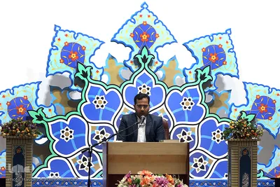 قرائت هادی تکیه، حافظ کل قرآن کریم در مراسم اختتامیه سی و چهارمین دوره مسابقات قرآن کریم کارکنان وزارت دفاع و پشتیبانی نیروهای مسلح