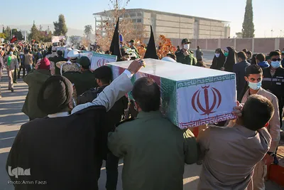 استقبال از پیكرهای مطهر ۱۵ شهید دوران دفاع مقدس - شیراز