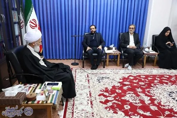 دیدار معاون توسعه مدیریت و منابع استانداری با  نماینده ولی فقیه در مازندران
