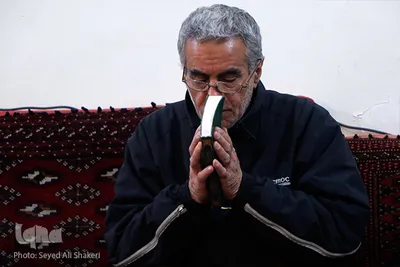 صادق بهشتی