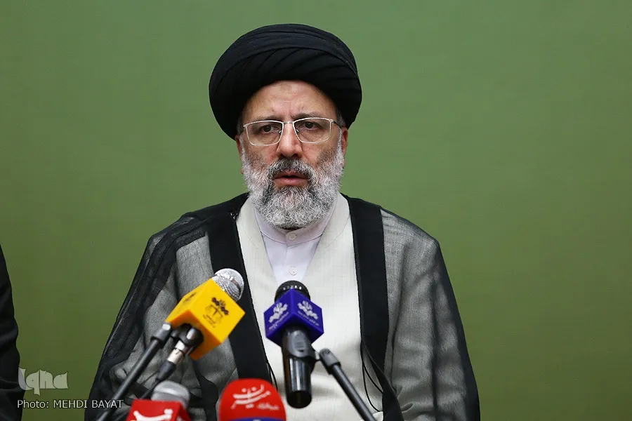 نگاه جمهوری اسلامی ایران به زن و دختر برگرفته از آموزه‌های قرآنی است
