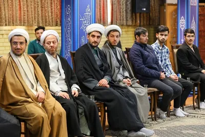 دیدار طلاب راه یافته به المپیاد کشوری با امام جمعه تبریز