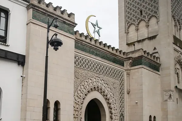 بهره برداری سیاسی از ماه رمضان در فرانسه
