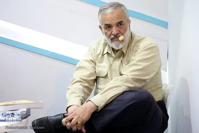 مناظره صادق زیباکلام و محمدحسن قدیری ابیانه با موضوع تعهد و تخصص مسولان و نقد مسولانه