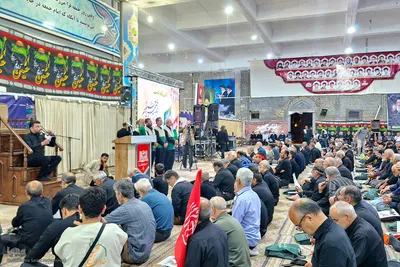 مراسم بزرگداشت رهبر شهید انقلاب در کاشان