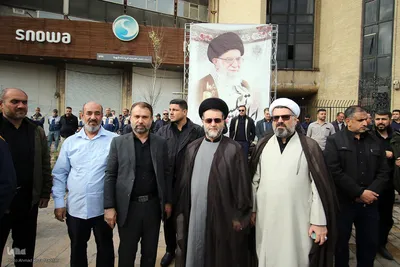تشییع پیکر مطهر ۱۲ شهید جنگ رمضان در شیراز