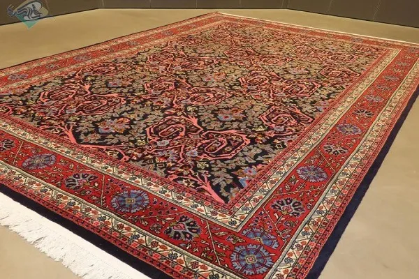 برپایی اولین نمایشگاه فرش دستباف در ساروق