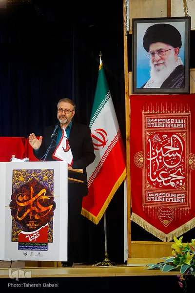 حسین ذوالفقاری در مراسم اختتامیه سوگواره عبرات