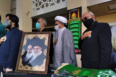 آئین قدردانی خادمیاران رضوی از کادر درمان بیمارستان مسلمین شیراز