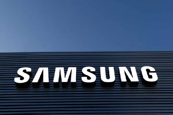 Amerikalı bir Müslüman Samsung şirketinden şikayetçi oldu