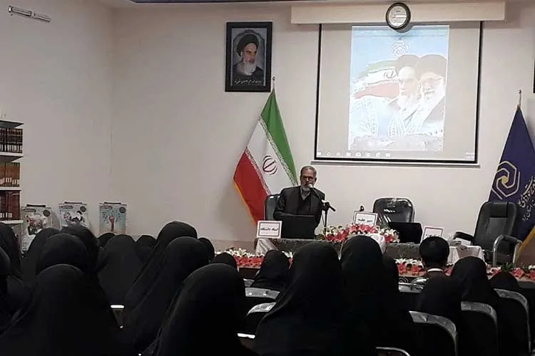 همایش «مطالعات زنان و انقلاب اسلامی» در یزد آغاز شد