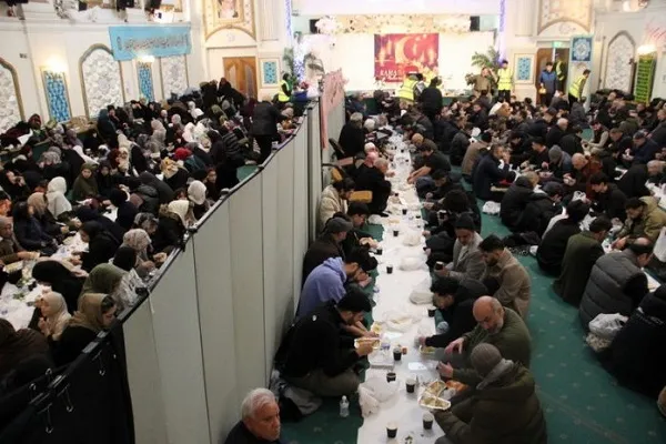 آیین نذورات و صدقات در مرکز اسلامی انگلیس