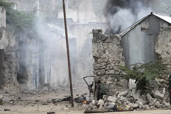 Somali'de Eş-Şebab'ın bomba ürettiği evde patlama: En az 60 ölü