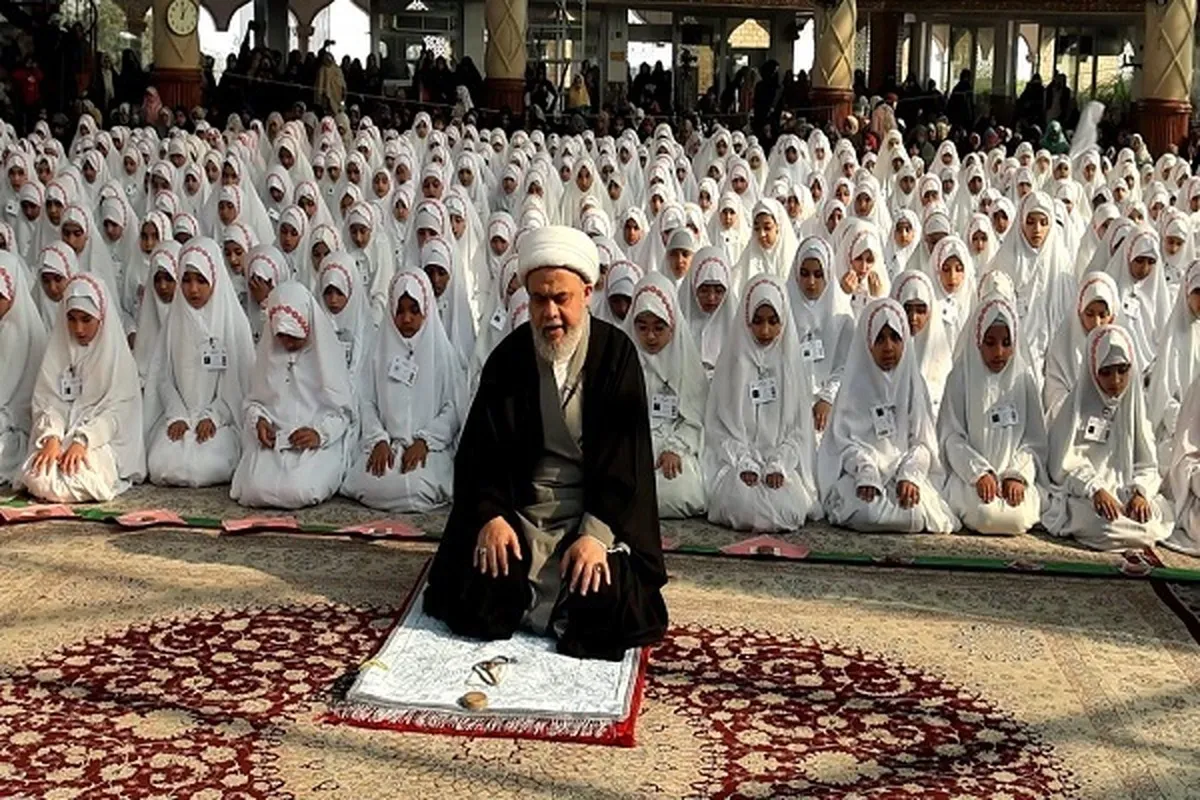 500 Pakistani Girls Take Part in Takleef Celebration  