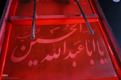نقش عشق بر تن پارچه‌ها