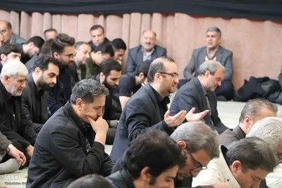 عزاداری دانشگاهیان دانشگاه‌ تبریز در سوگ شهادت رئیس جمهور و هیئت همراه ایشان‎