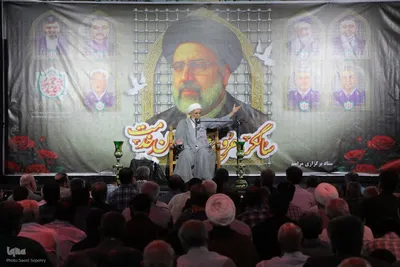 مراسم سالگرد عروج مرد میدان خدمت در ملایر