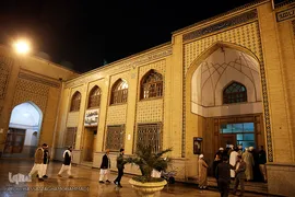بازدید شرکت کنندگان سی‌و‌ دومین کنفرانس بین المللی«وحدت اسلامی»  از کتابخانه و مخزن کتب خطی حرم مطهر حضرت عبدالعظیم حسنی(ع)