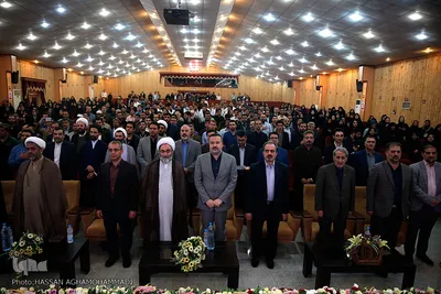 آیین اختتامیه بخش‌های ادبی، هنری و فناوری بیست و سومین جشنواره قرآن و عترت دانشگاهیان وزارت بهداشت در زیباکنار