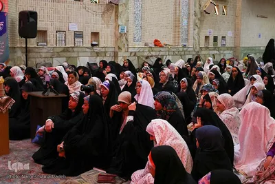 اعتکاف ۵۰۰ نفری نوجوانان دختر در اصفهان