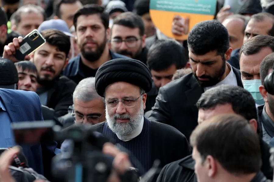 ایجاد تسهیلات و رفع محدودیت‌ها برای بازگشت ایرانیان خارج از کشور