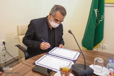 انعقاد تفاهم نامه شهرداری شیراز و نهاد نمایندگی ولی فقیه