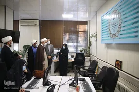 بازدید حجت‌الاسلام والمسلمین حسین صنعت‌پور، رئیس اداره عقیدتی سیاسی نیروی دریایی ارتش از تحریریه ایکنا