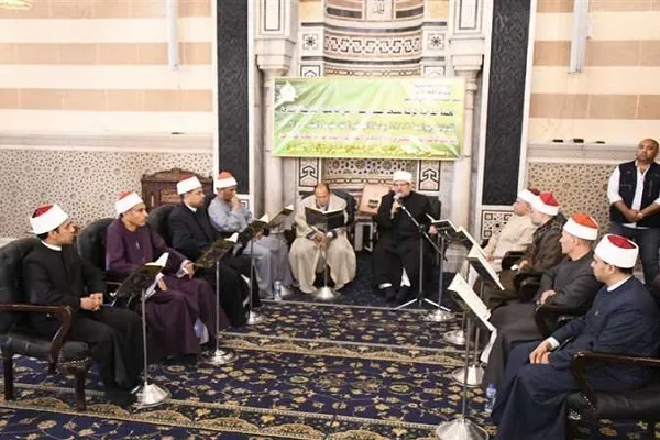 Kahire Büyük Camii'nde Kur’an hatim programları başlıyor