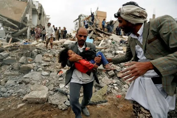 Suudi savaş uçakları Yemen'e saldırdı