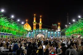 مراسم تحویل سال نو در حرم امام حسین(ع)
