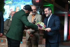اختتامیه دهمین دوره هفته هنر انقلاب اسلامی