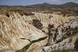 گنجینه ناشناخته در دل دره روستای زگلیک اهر