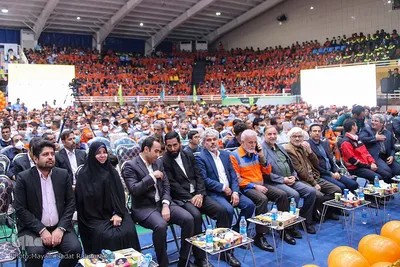 نارنجی پوشان، سفیران پاکیزگی