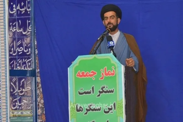 انقلاب اسلامی اسلام را به منزله راه سعادت به مردم جهان شناساند