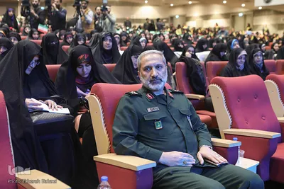 اجتماع ۴ هزار نفری دختران بسیجی