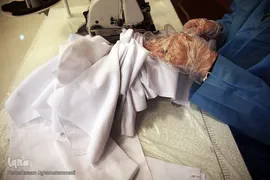 کارگاه خیریه تولید ماسک در تماشخانه «سرو»
