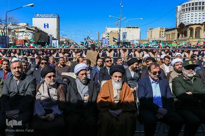 راهپیمایی یوم الله ۲۲ بهمن در شیراز