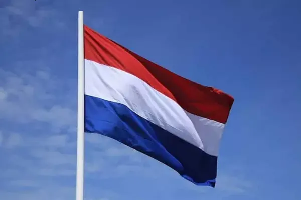 Hollanda'da avukatlardan 