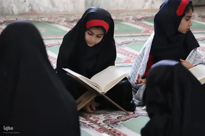دهمین محفل انس با قرآن طرح شهید محمودی در ملایر