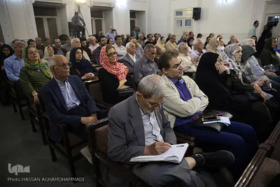 نشست تخصصی «دولت عشق، بررسی آراء و اندیشه‌های لسان‌الغیب حافظ شیرازی» در انجمن آثار و مفاخر فرهنگی ایران