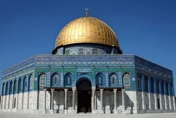 Al Aqsa : des extrémistes sionistes empêchent des Palestiniens de faire la prière