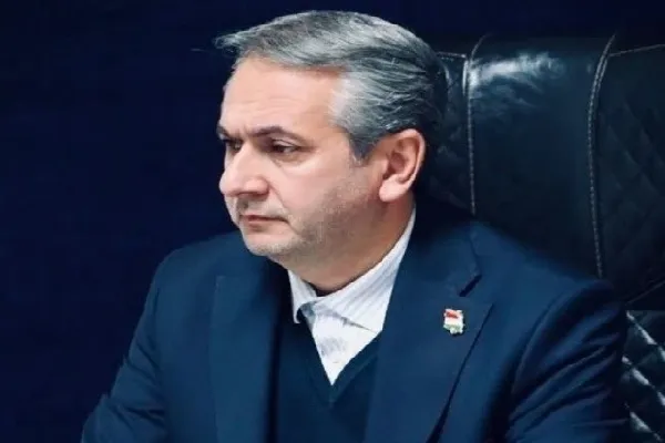 قدرت میدان با تدبیر دیپلماسی، دشمن را خوار کرد