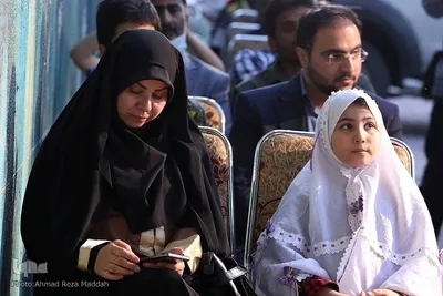 مراسم رونمایی از تابلوهای‌معابر مزین به نام و تصاویر شهدا در شیراز