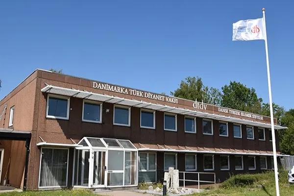 Danimarka'da ırkçı parti liderinin hapis cezası alması Müslümanları memnun etti