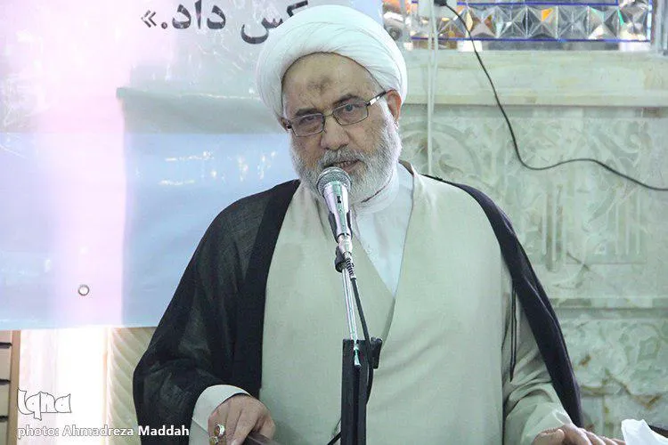 اطاعت محض از حق تعالی موجب كسب حقایق در این دنیا می‌شود