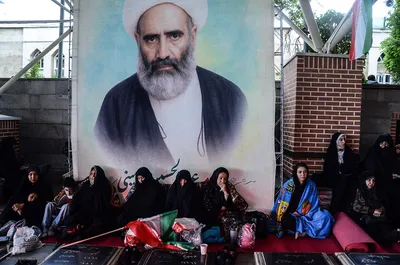 مراسم دعای عرفه در گلزارشهدای وادی رحمت تبریز