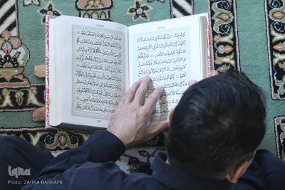 حضور «کاروان قرآن انقلاب» در محفل انس با قرآن در پالایشگاه نفت امام خمینی(ره) شازند