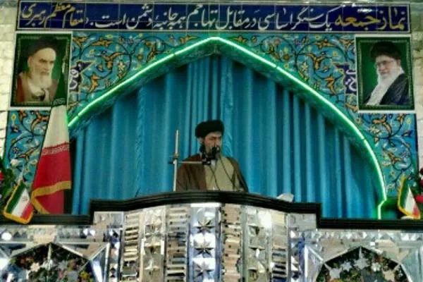 جوانان با کارگروه‌های ویژه «گام دوم انقلاب» را عملیاتی کنند