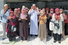 نیایش زائران در مسجدالحرام 