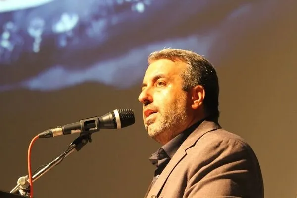 دشمن در جنگ نرم دنبال شکاف بین مردم و مسئولین است